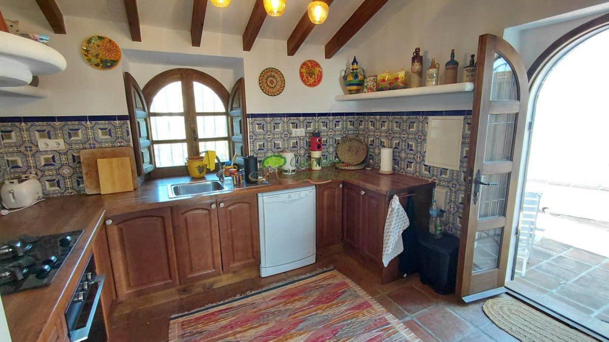 Finca/Casa Rural de 2 habitaciones en Cómpeta en venta - 525.000 € (Ref: 9527178)