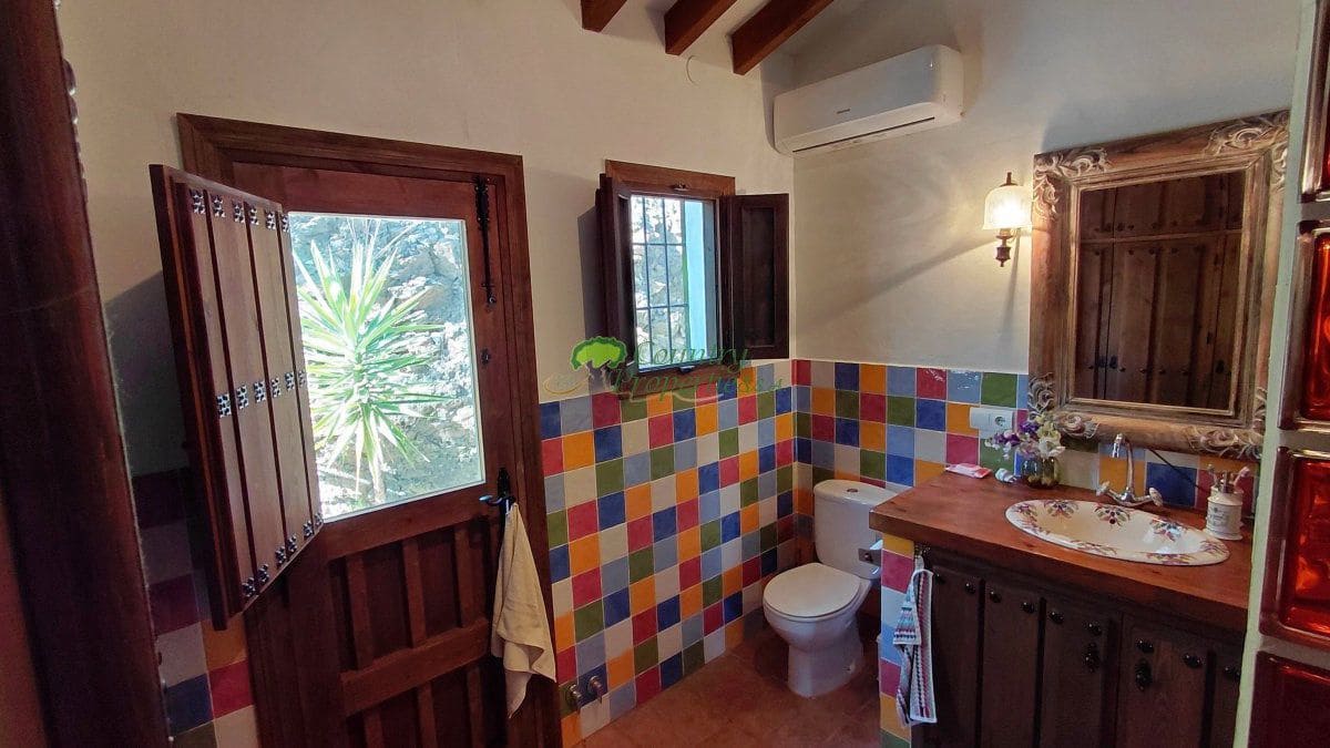 Finca/Casa Rural de 2 habitaciones en Cómpeta en venta - 525.000 € (Ref: 9527178)