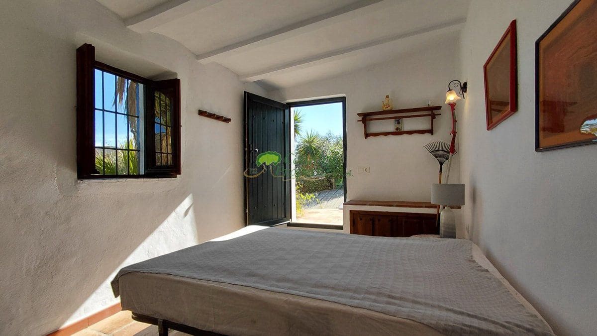 Finca/Casa Rural de 2 habitaciones en Cómpeta en venta - 525.000 € (Ref: 9527178)