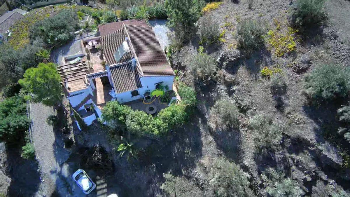 2 bedroom Finca/Country House for sale in Competa - € 525,000 (Ref: 9527178)