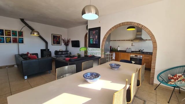 5 soveværelse Finca/Landehus til salg i Cómpeta - € 575.000 (Ref: 9533468)