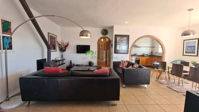 5 soveværelse Finca/Landehus til salg i Cómpeta - € 575.000 (Ref: 9533468)