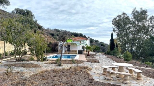 Finca/Casa Rural de 5 habitaciones en Arenas en venta con garaje - 595.000 € (Ref: 9535871)