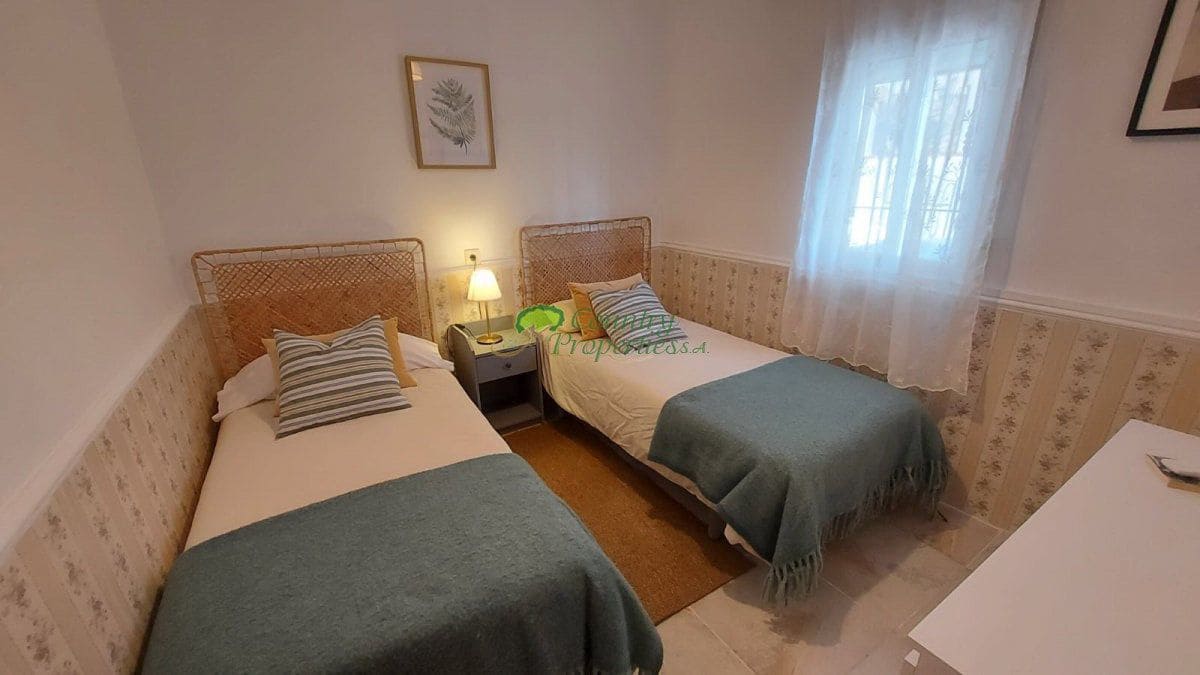 3 Zimmer Finca/Landgut zu vermieten in Torrox - 1.700 € (Ref: 9540894)