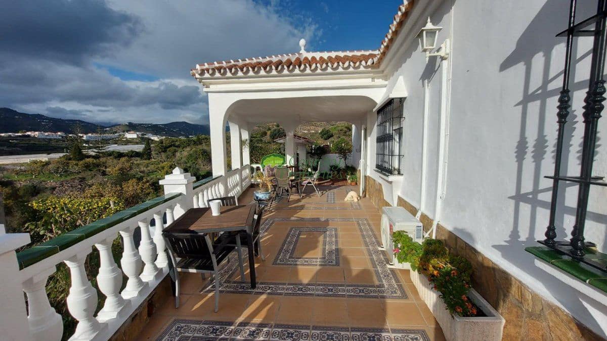 3 Zimmer Finca/Landgut zu vermieten in Torrox - 1.700 € (Ref: 9540894)