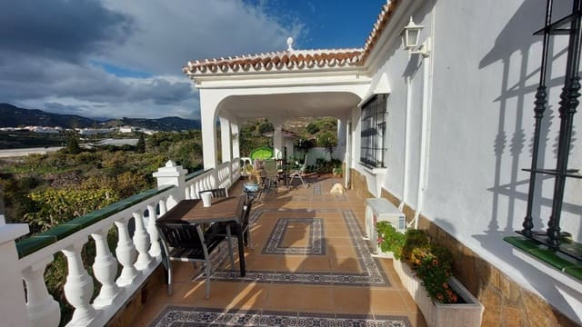 3 Zimmer Finca/Landgut zu vermieten in Torrox - 1.700 € (Ref: 9540894)