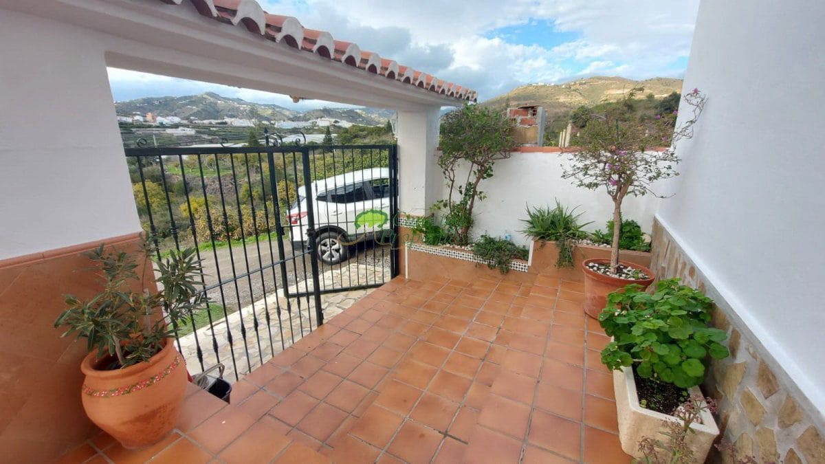 3 Zimmer Finca/Landgut zu vermieten in Torrox - 1.700 € (Ref: 9540894)