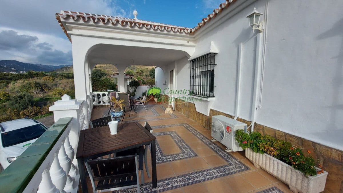 3 Zimmer Finca/Landgut zu vermieten in Torrox - 1.700 € (Ref: 9540894)