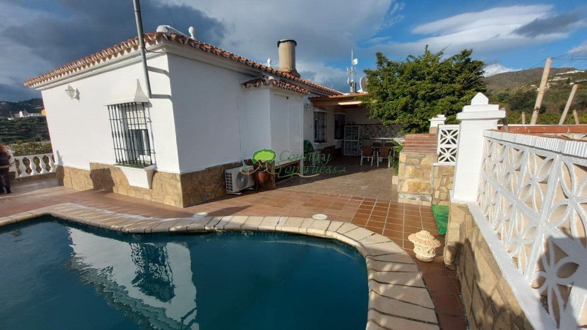 3 Zimmer Finca/Landgut zu vermieten in Torrox - 1.700 € (Ref: 9540894)