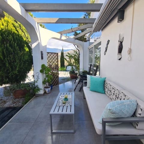 Finca/Casa Rural de 3 habitaciones en Cómpeta en venta - 339.000 € (Ref: 9547553)