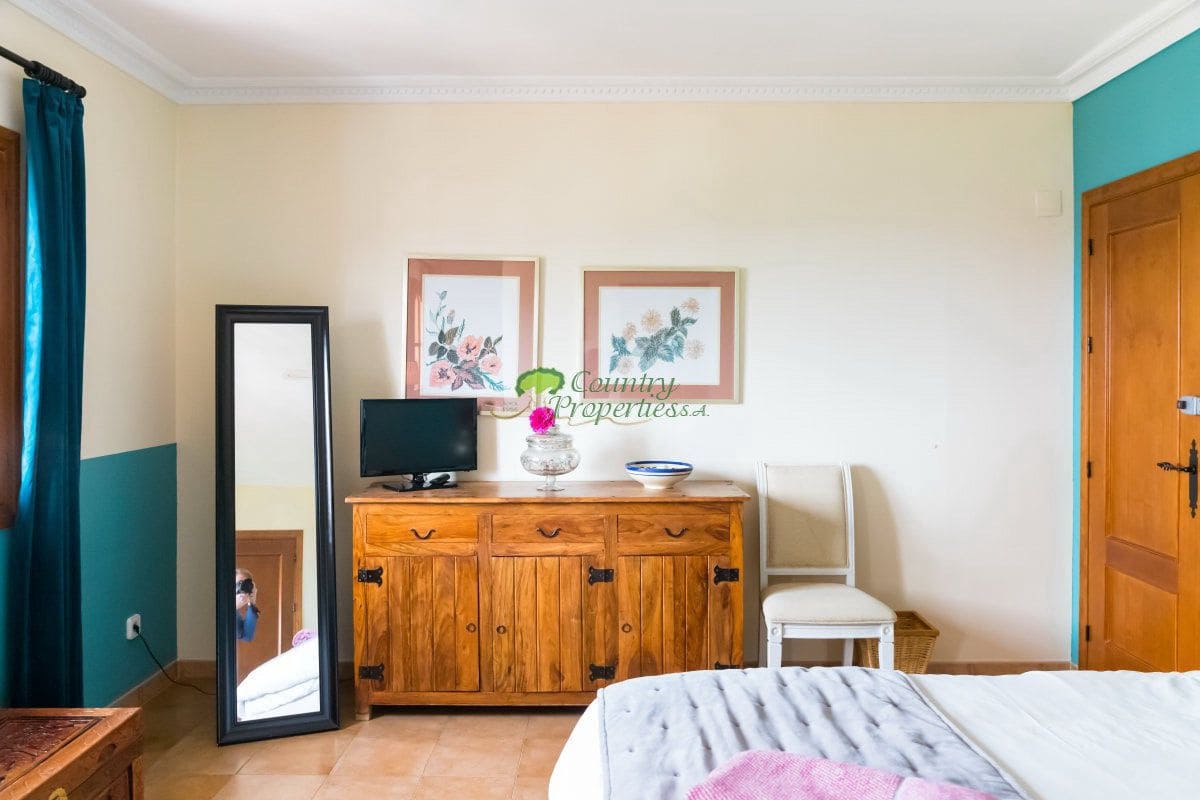 5 chambre Finca/Maison de Campagne à vendre à Competa - 785 000 € (Ref: 9564835)