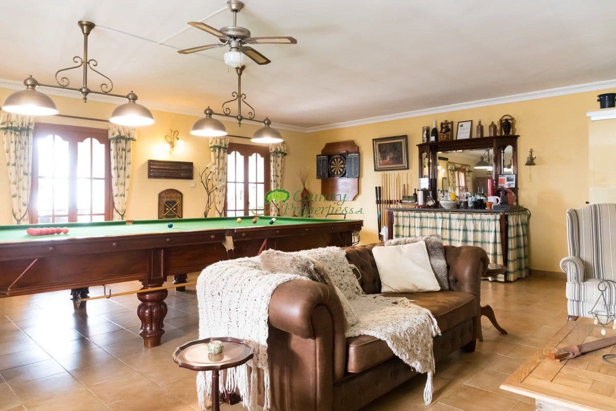 5 chambre Finca/Maison de Campagne à vendre à Competa - 785 000 € (Ref: 9564835)