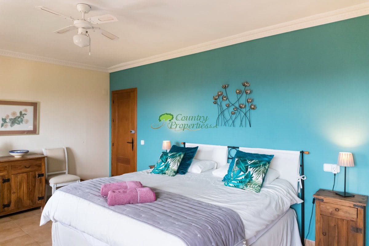 5 chambre Finca/Maison de Campagne à vendre à Competa - 785 000 € (Ref: 9564835)