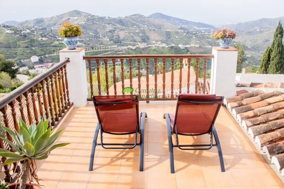 5 chambre Finca/Maison de Campagne à vendre à Competa - 785 000 € (Ref: 9564835)