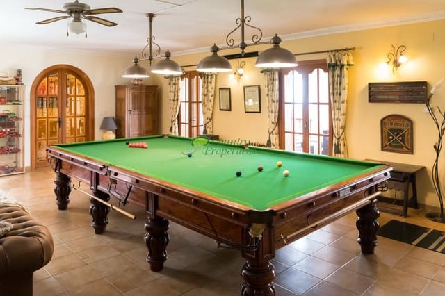 5 chambre Finca/Maison de Campagne à vendre à Cómpeta - 785 000 € (Ref: 9564835)