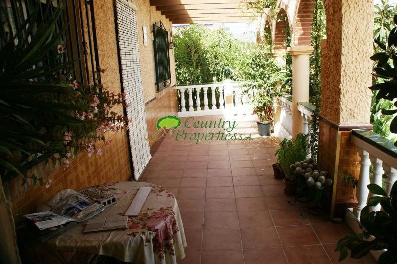 3 sovrum Villa till salu i Torrox med garage - 370 000 € (Ref: 9570798)