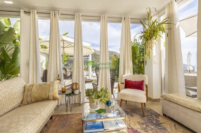 4 Zimmer Finca/Landgut zu verkaufen in Cómpeta - 995.000 € (Ref: 9604677)