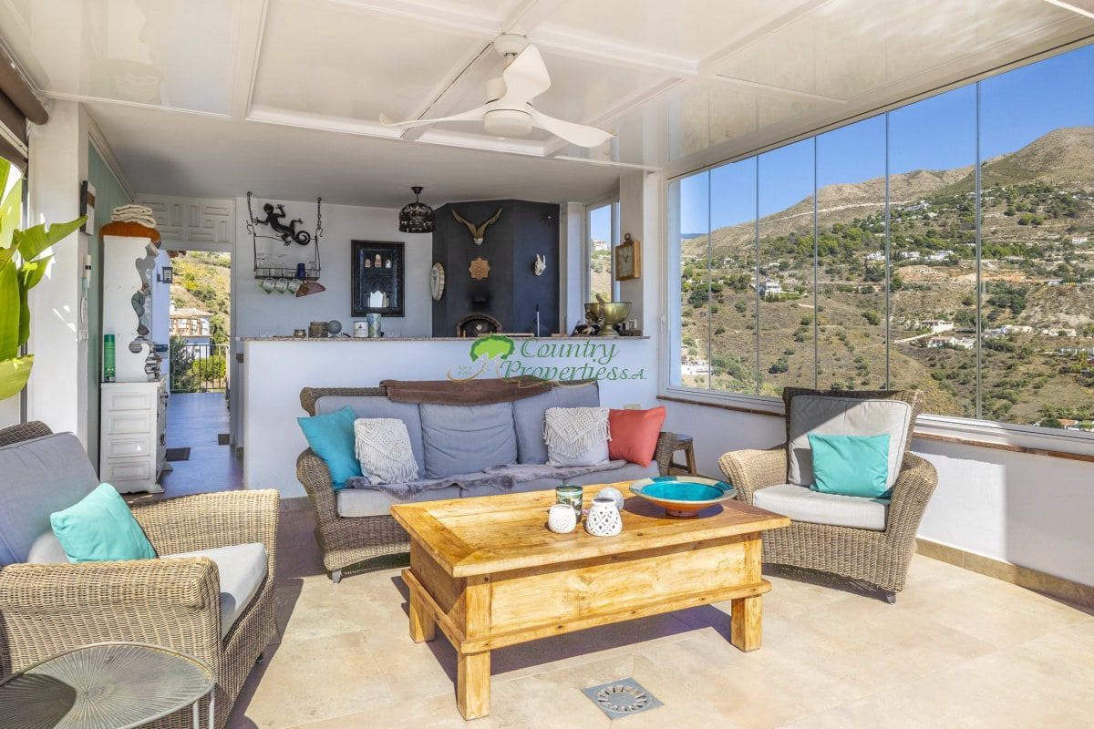 4 Zimmer Finca/Landgut zu verkaufen in Competa - 995.000 € (Ref: 9604677)