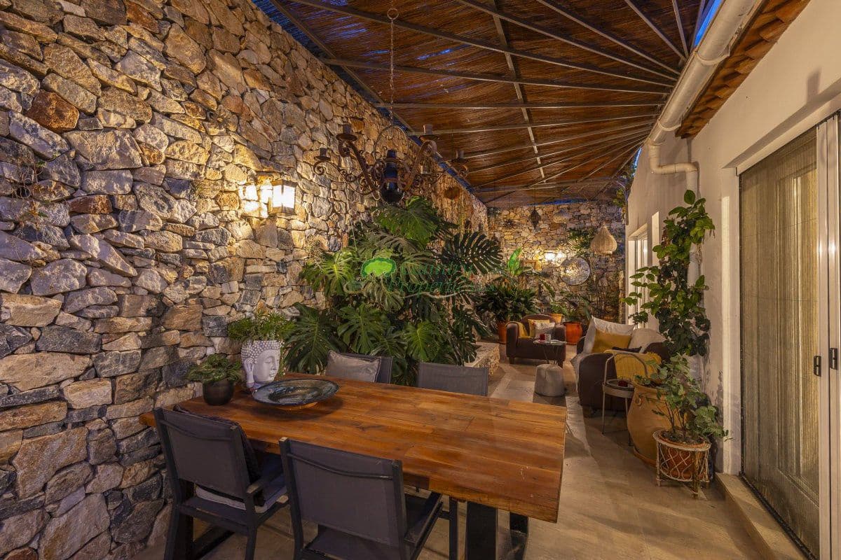 4 Zimmer Finca/Landgut zu verkaufen in Competa - 995.000 € (Ref: 9604677)