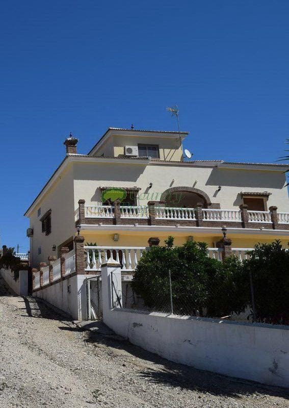 8 slaapkamer Finca/Landhuis te koop in Puente de Don Manuel met garage - € 685.000 (Ref: 9644594)