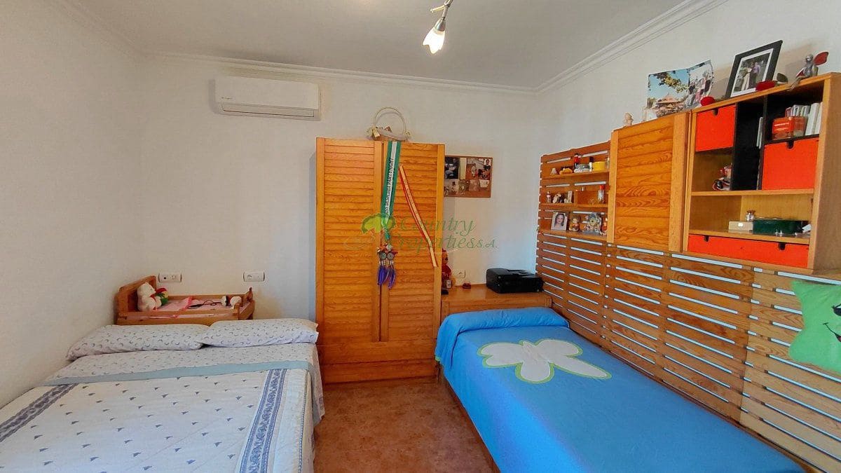 8 slaapkamer Finca/Landhuis te koop in Puente de Don Manuel met garage - € 685.000 (Ref: 9644594)