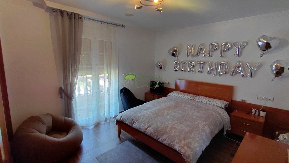 8 slaapkamer Finca/Landhuis te koop in Puente de Don Manuel met garage - € 685.000 (Ref: 9644594)