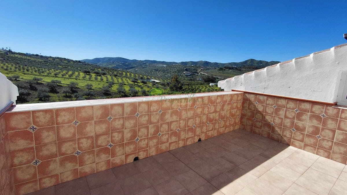 8 slaapkamer Finca/Landhuis te koop in Puente de Don Manuel met garage - € 685.000 (Ref: 9644594)