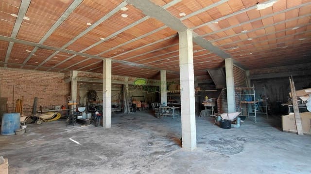 Finca/Casa Rural de 4 habitaciones en Puente de Don Manuel, Alcaucín en venta con garaje - 250.000 € (Ref: 9647845)