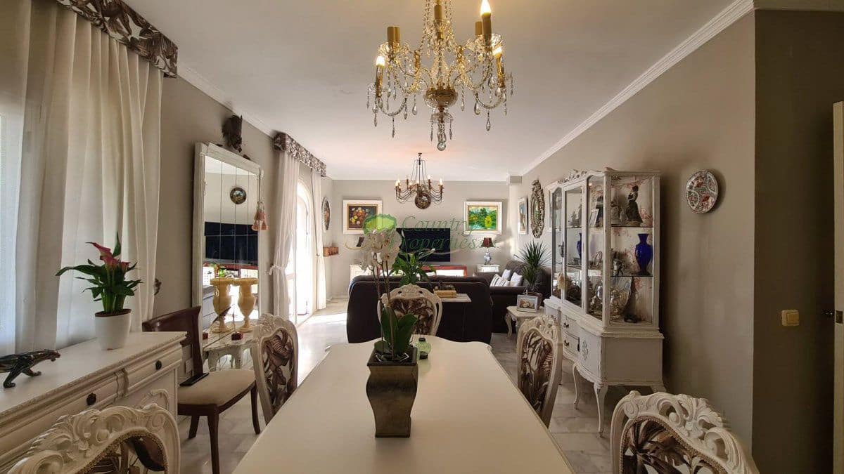 4 Zimmer Apartment zu verkaufen in Competa - 270.000 € (Ref: 9651268)