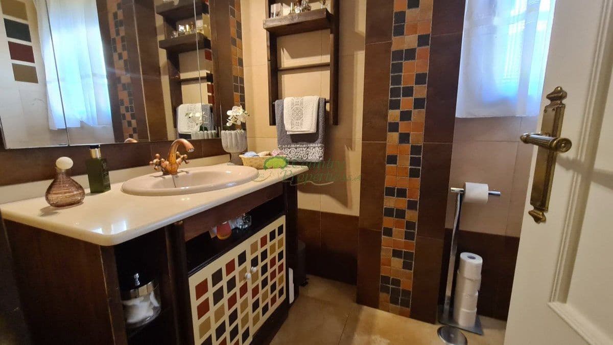 4 Zimmer Apartment zu verkaufen in Competa - 270.000 € (Ref: 9651268)