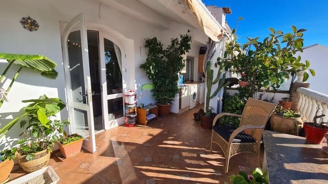 4 Zimmer Apartment zu verkaufen in Cómpeta - 270.000 € (Ref: 9651268)