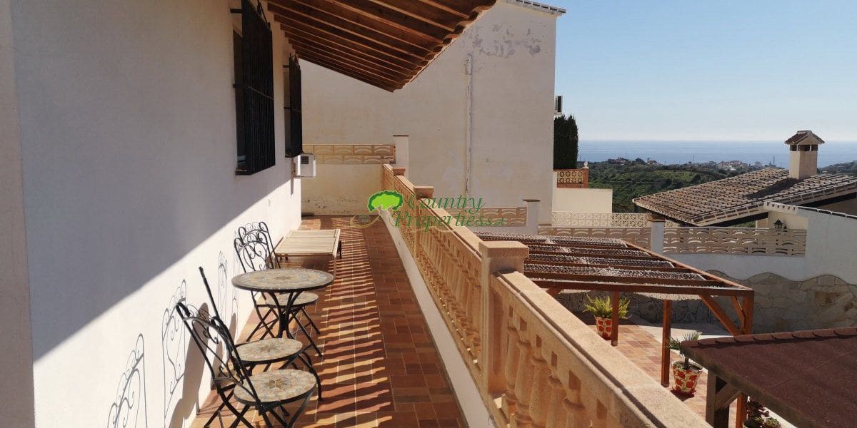 3 sovrum Finca/Hus på landet till salu i Benajarafe - 449 000 € (Ref: 9666126)