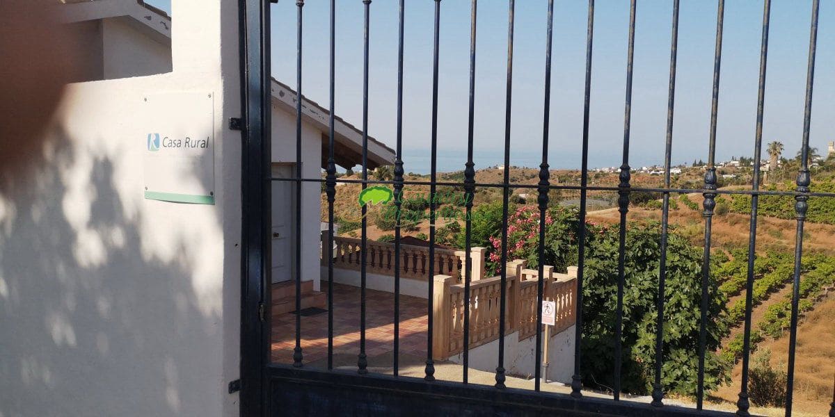 3 sovrum Finca/Hus på landet till salu i Benajarafe - 449 000 € (Ref: 9666126)