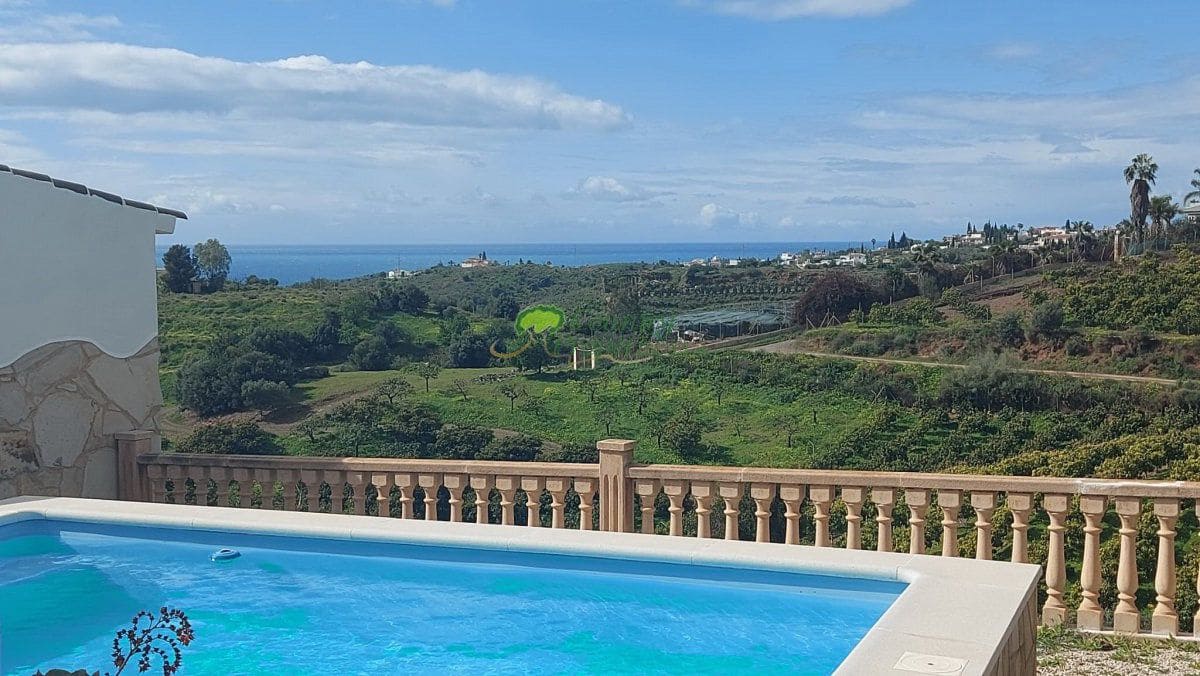 3 sovrum Finca/Hus på landet till salu i Benajarafe - 449 000 € (Ref: 9666126)