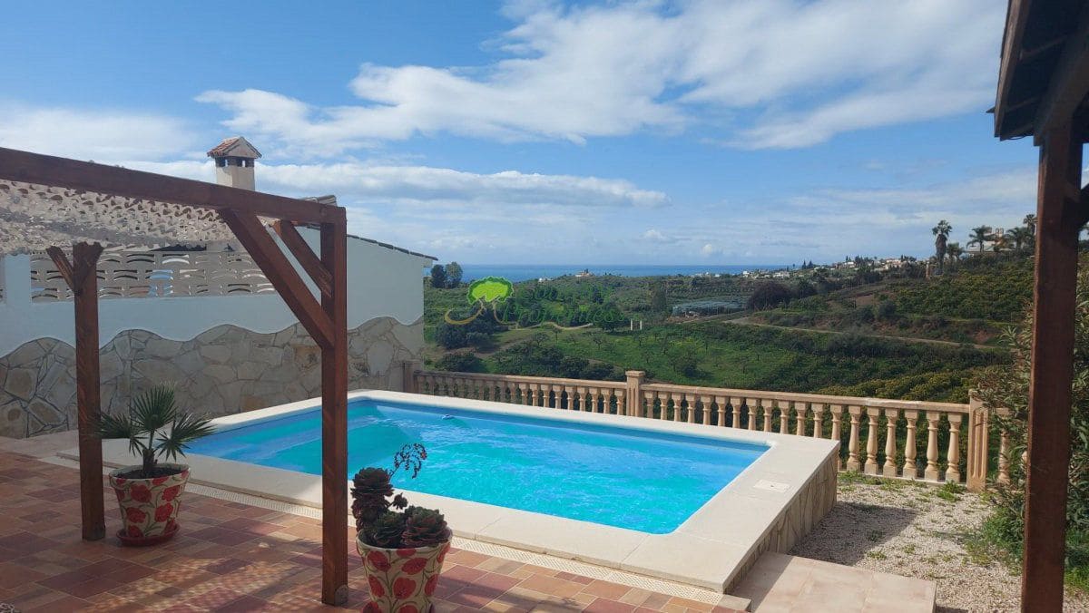 3 sovrum Finca/Hus på landet till salu i Benajarafe - 449 000 € (Ref: 9666126)