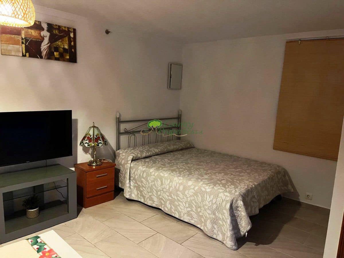 Finca/Casa Rural de 3 habitaciones en Algarrobo en alquiler - 1.500 € (Ref: 9676984)