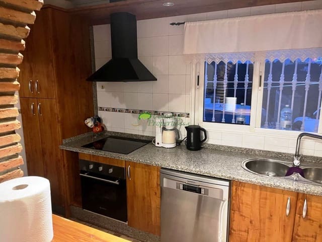 Finca/Casa Rural de 3 habitaciones en Algarrobo en alquiler - 1.500 € (Ref: 9676984)