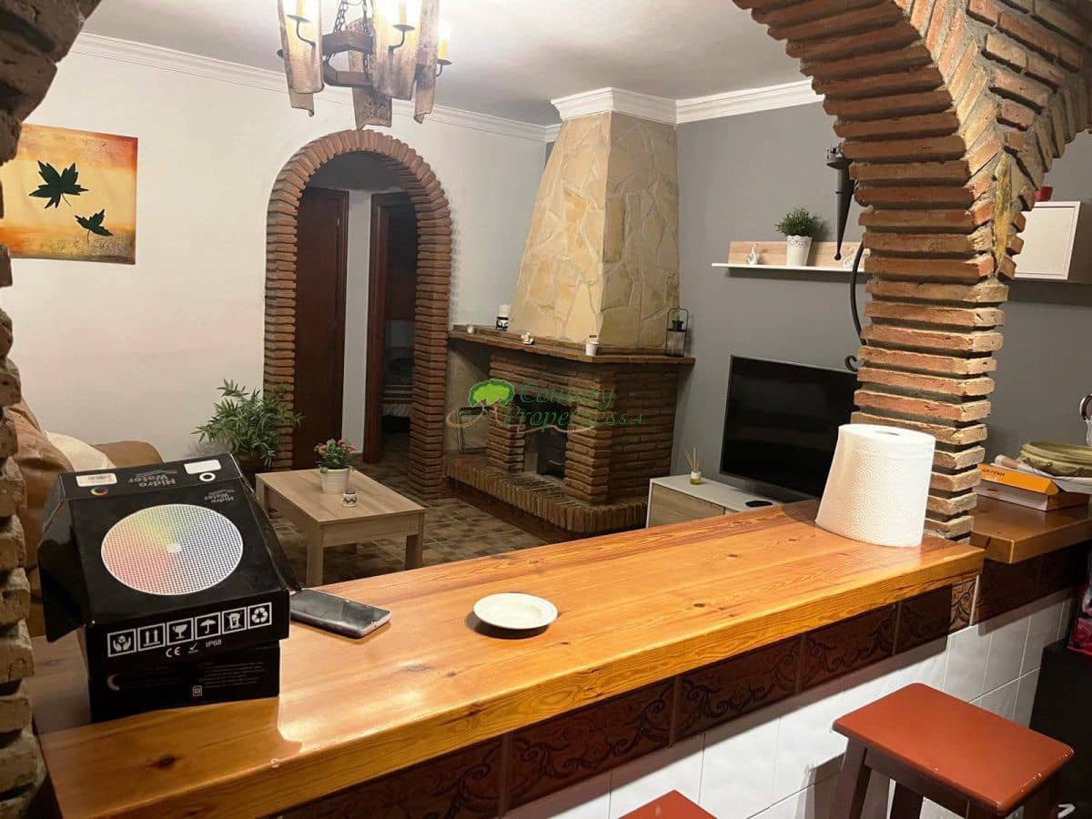 Finca/Casa Rural de 3 habitaciones en Algarrobo en alquiler - 1.500 € (Ref: 9676984)