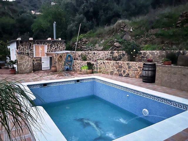 Finca/Casa Rural de 3 habitaciones en Algarrobo en alquiler - 1.500 € (Ref: 9676984)