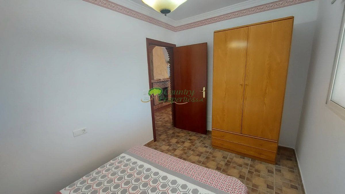 Finca/Casa Rural de 3 habitaciones en Algarrobo en alquiler con piscina garaje - 1.500 € (Ref: 9676984)