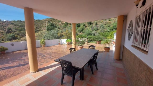 3 camera da letto Finca/Casa di Campagna da affittare in Algarrobo con piscina garage - 1.500 € (Rif: 9676984)