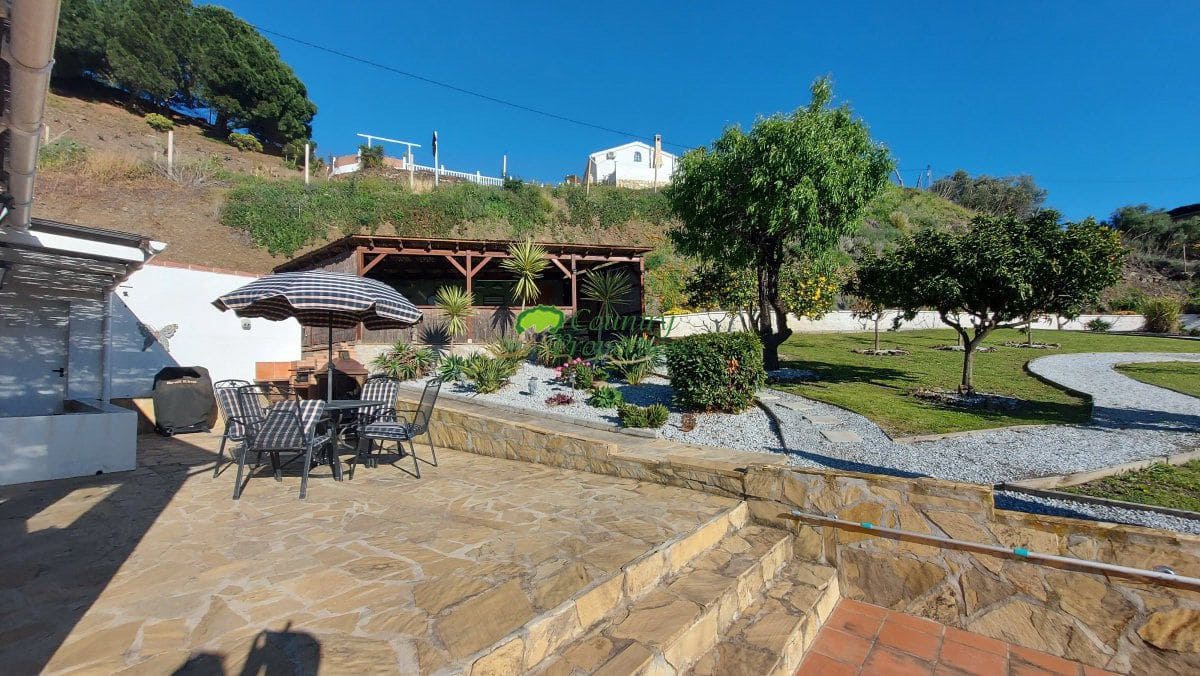 3 chambre Finca/Maison de Campagne à vendre à Torrox - 545 000 € (Ref: 9714598)