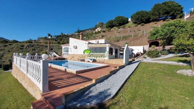3 slaapkamer Finca/Landhuis te koop in Torrox - € 545.000 (Ref: 9714598)