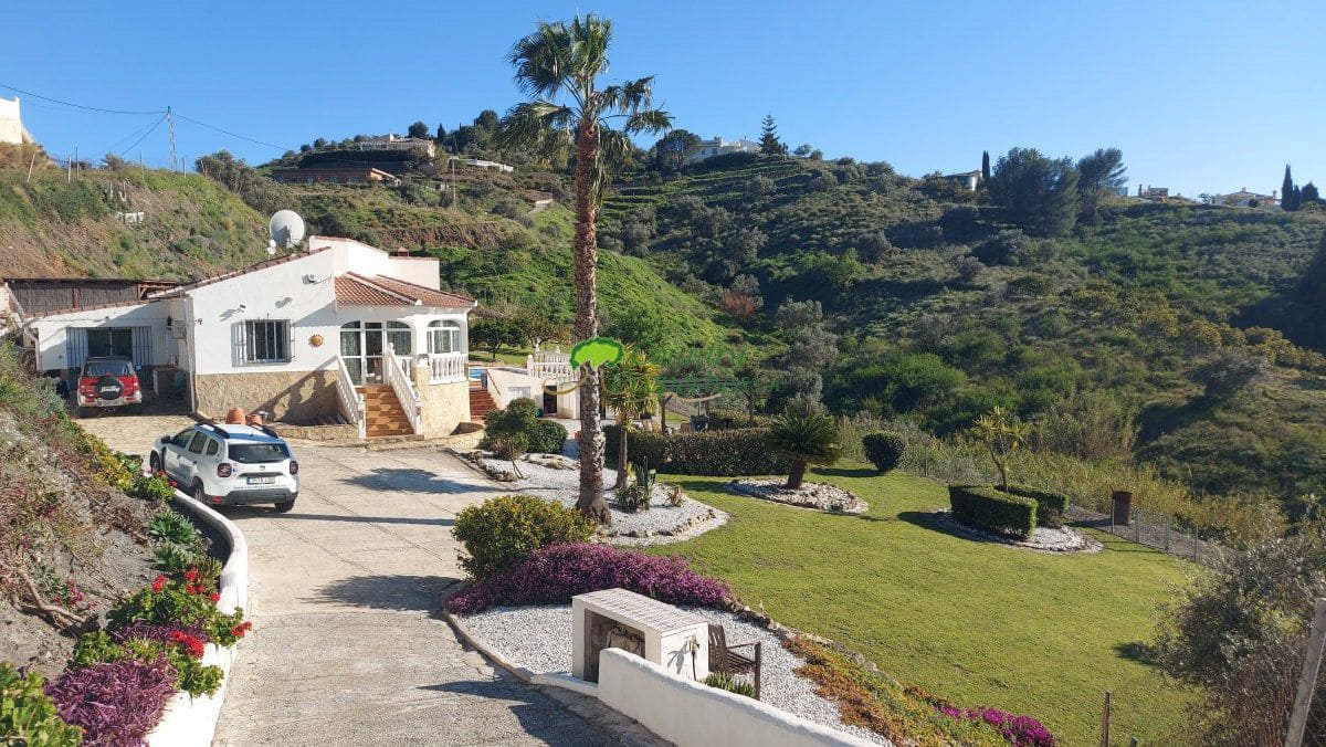 3 chambre Finca/Maison de Campagne à vendre à Torrox - 545 000 € (Ref: 9714598)