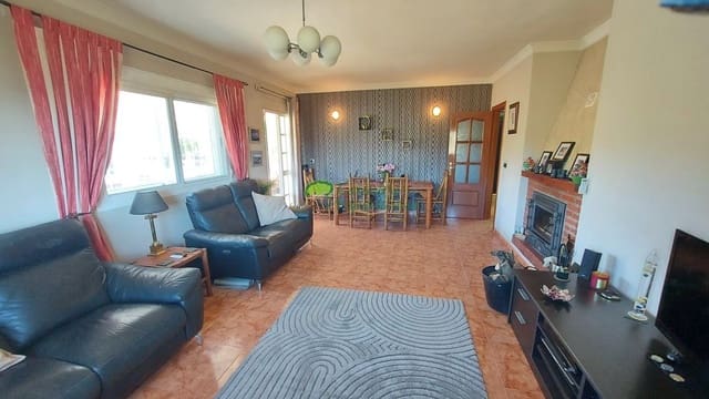 3 soverom Finca/Herregård til salgs i Canillas de Aceituno med garasje - € 295 000 (Ref: 9726434)