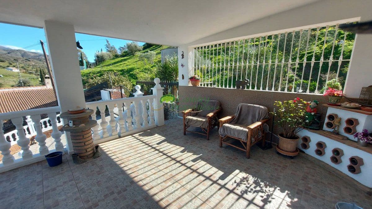 3 camera da letto Finca/Casa di Campagna in vendita in Canillas de Aceituno con garage - 295.000 € (Rif: 9726434)