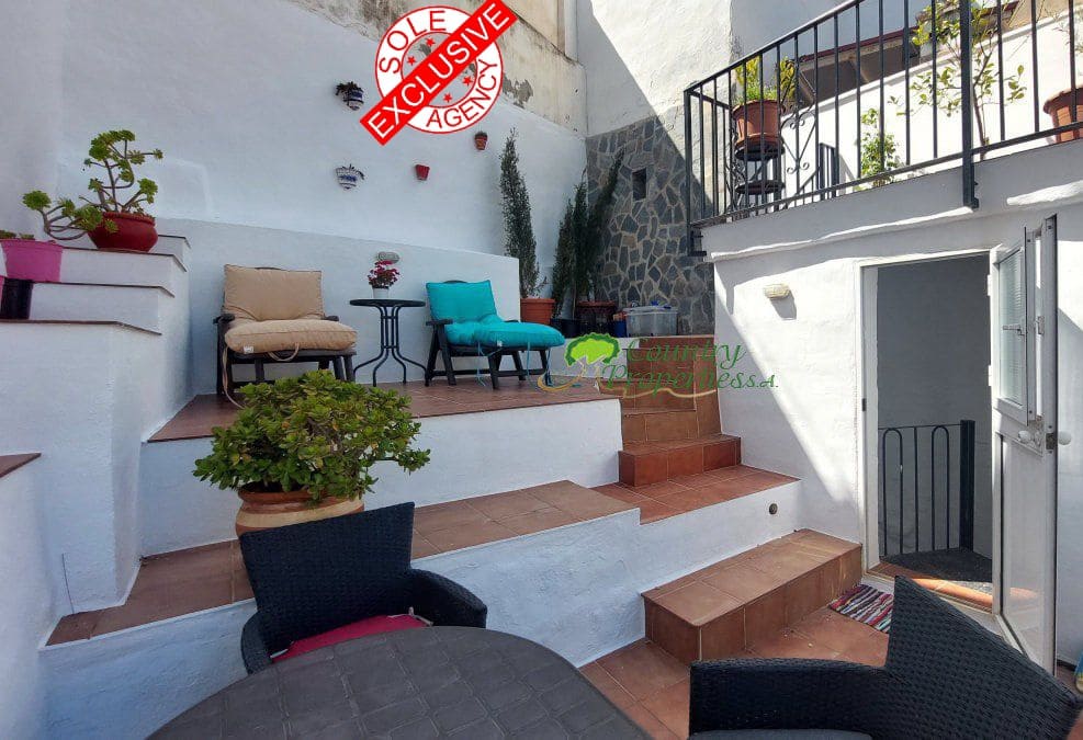 2 soverom Hus til salgs i Torrox - € 210 000 (Ref: 9738034)
