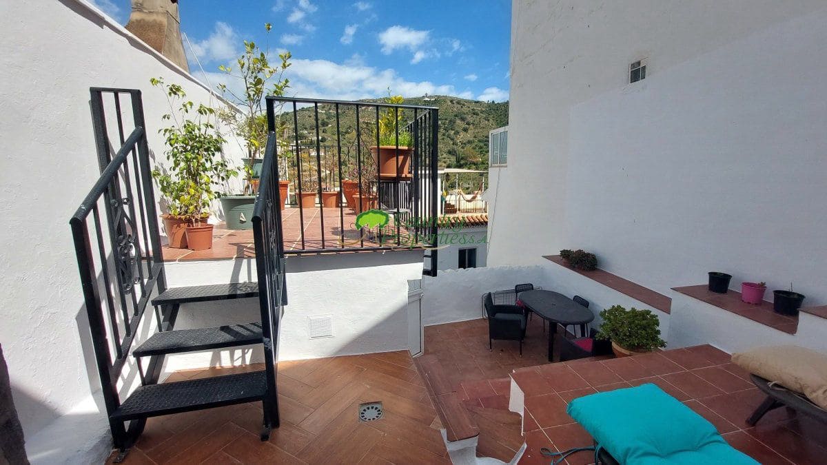 2 soverom Hus til salgs i Torrox - € 210 000 (Ref: 9738034)