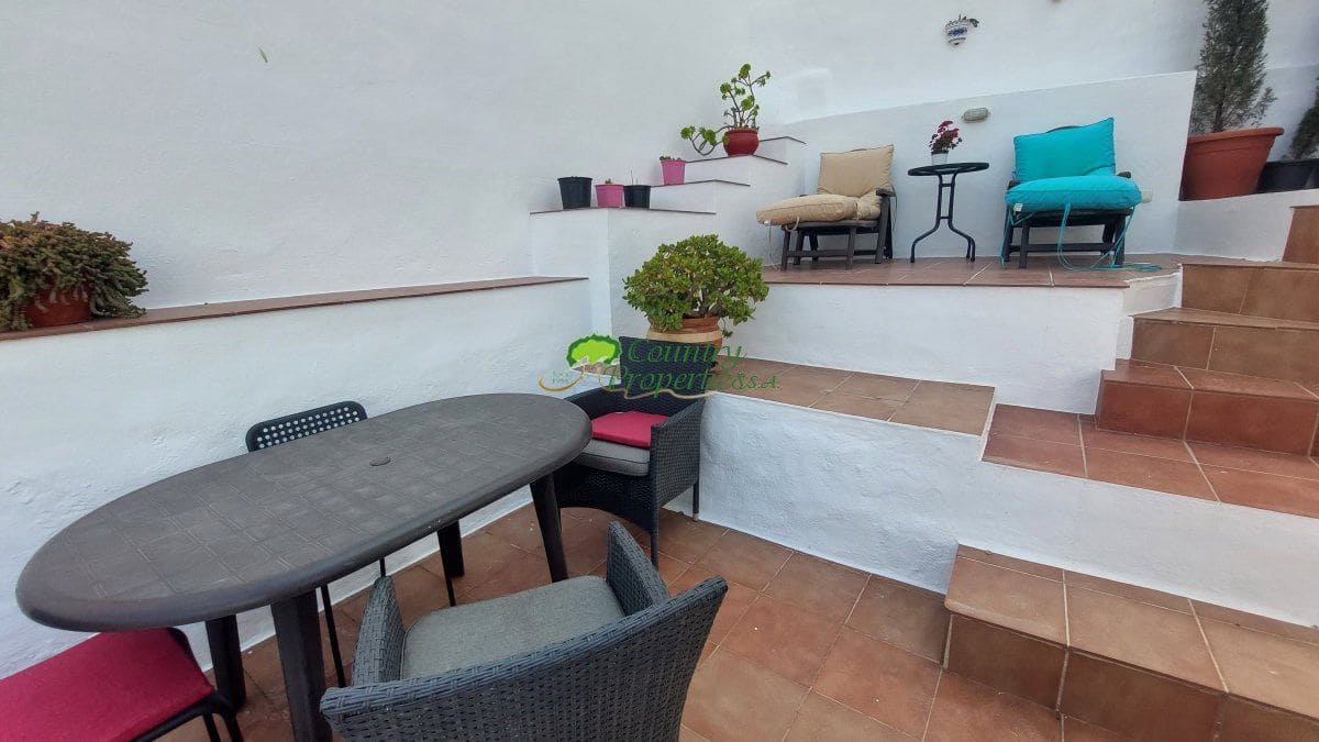 2 soverom Hus til salgs i Torrox - € 210 000 (Ref: 9738034)