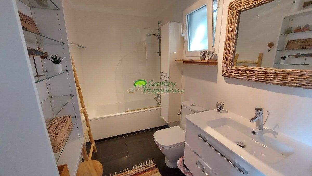 4 bedroom Finca/Country House for sale in Torrox with garage - € 599,000 (Ref: 9763531)